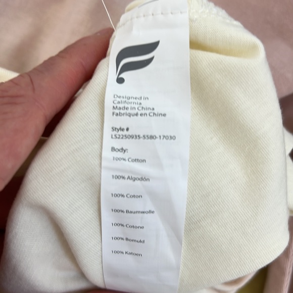 NWT Fabletics Boyfriend Long Sleeve Tee Small - Picture 5 of 6